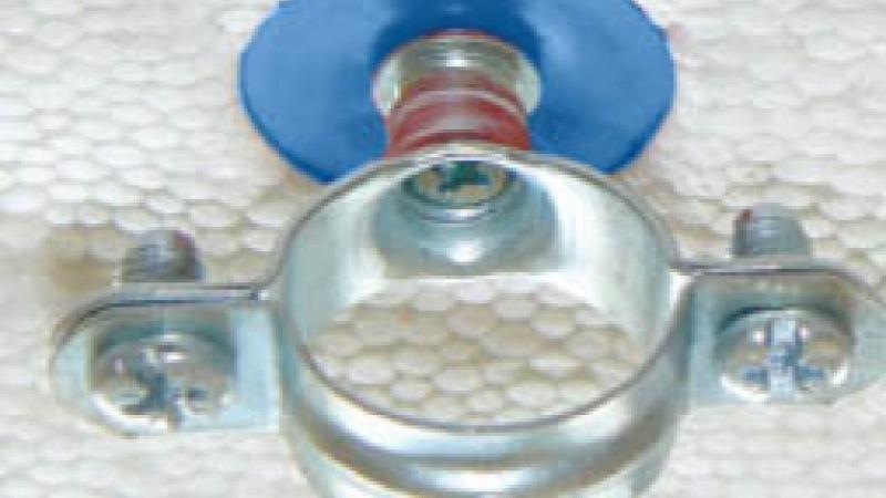 Illicofix - solution pour fixation de tuyaux PVC