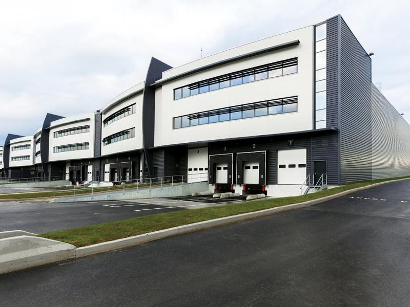 Construction de bureaux et parkings - Aéroport de Paris - Roissy-en-France (95)