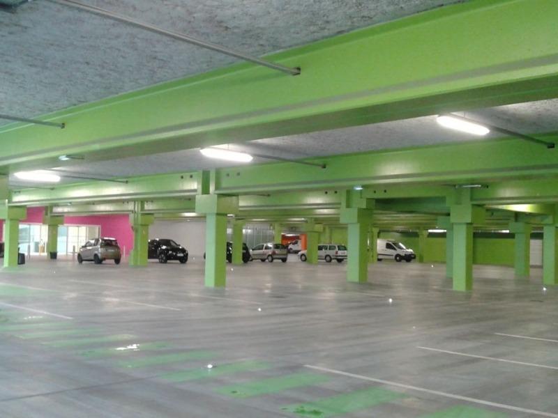 Construction du parking du centre commercial Carrefour à Carcassonne